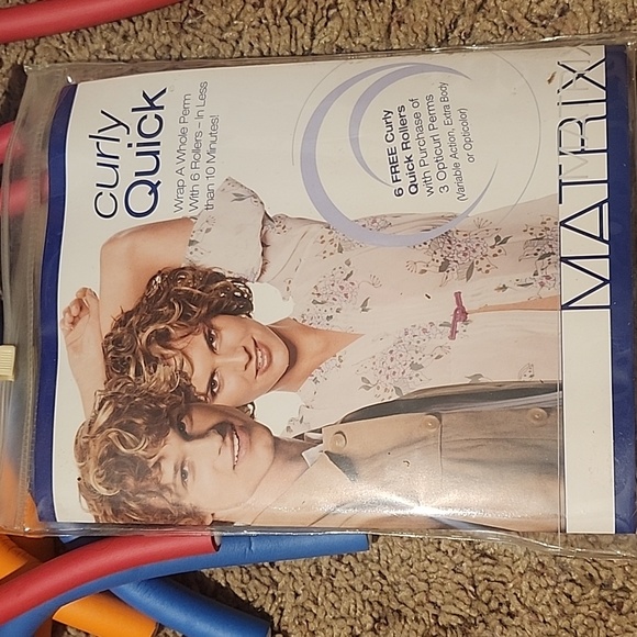 Salon Perm rod tubes and curlers hairstylist - Picture 3 of 4